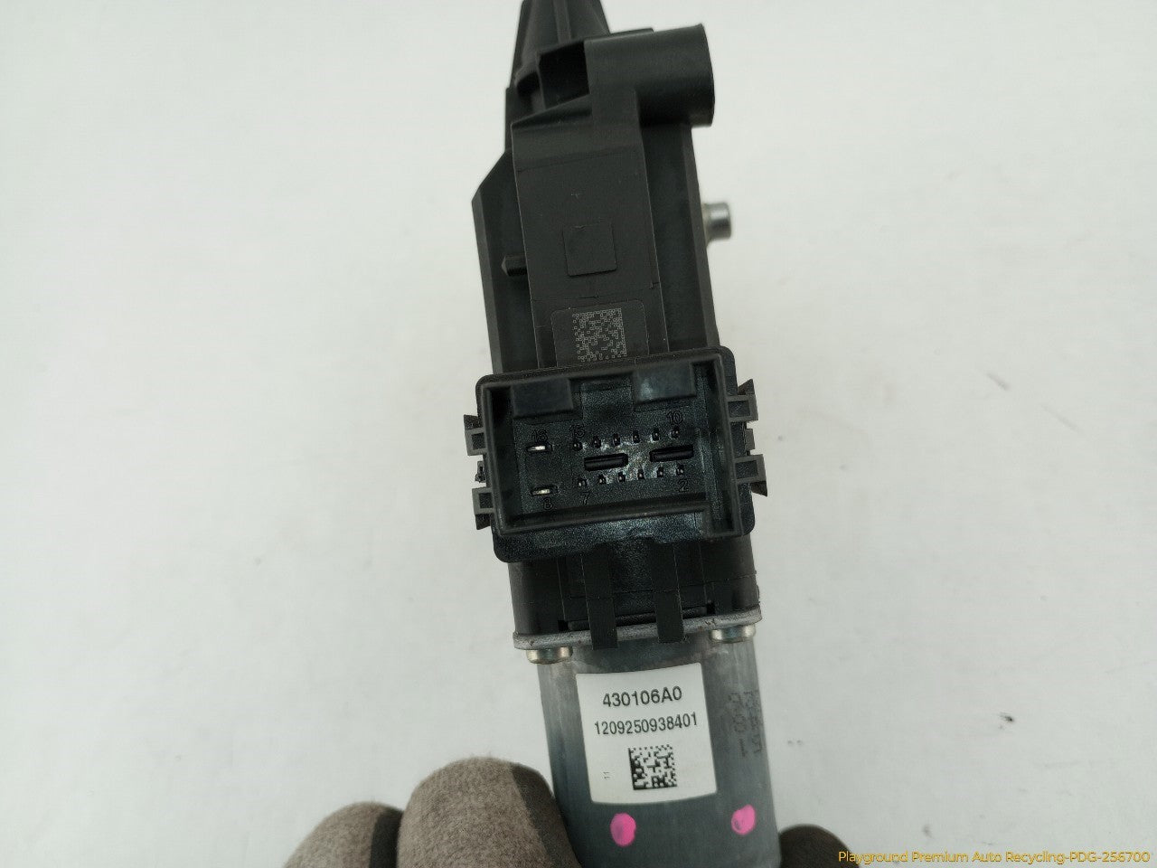 Volkswagen Beetle Passenger Right Front Power Window Motor