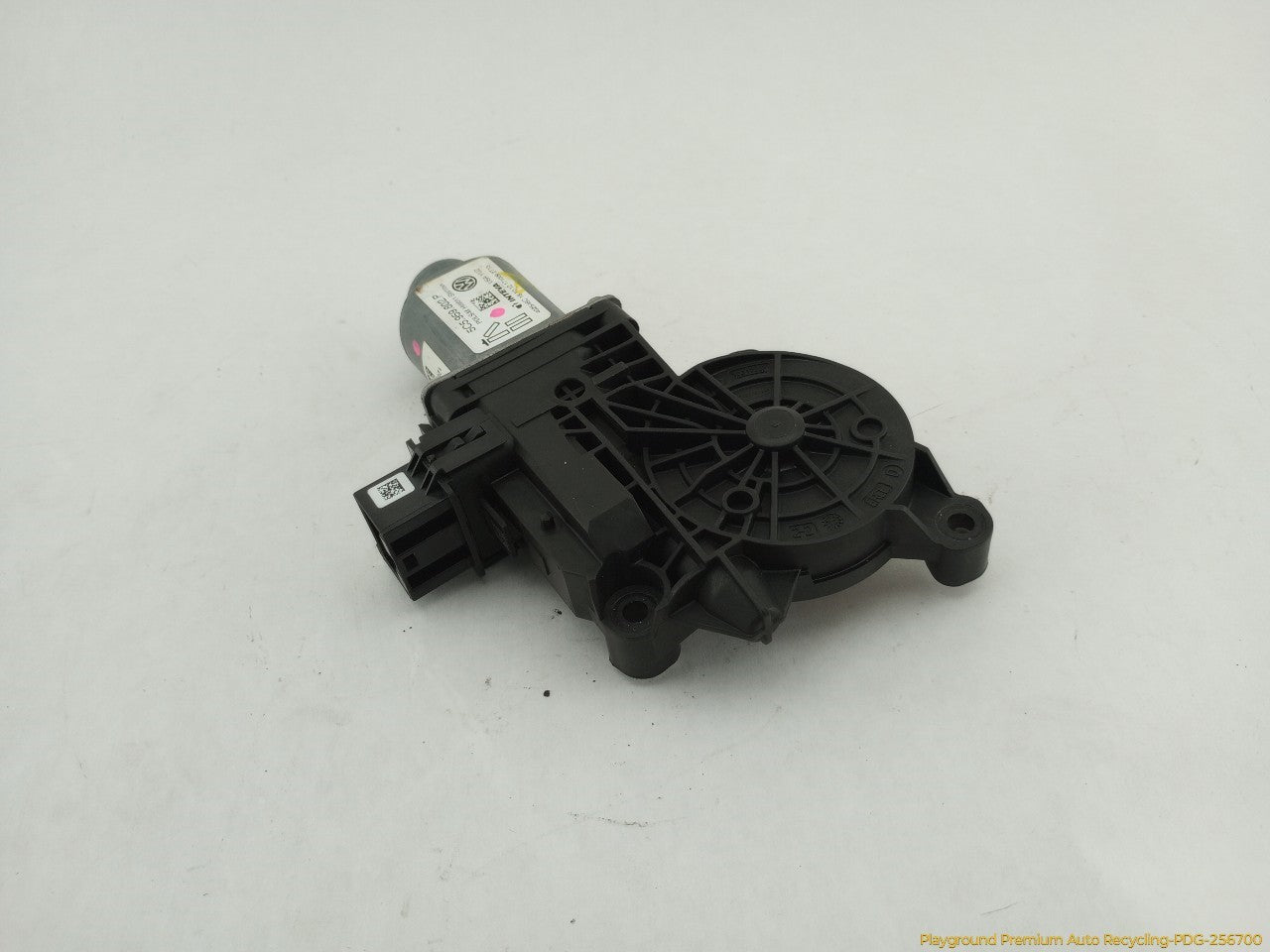 Volkswagen Beetle Passenger Right Front Power Window Motor