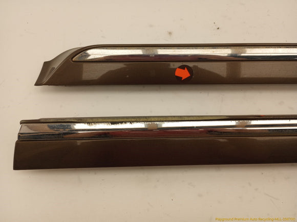 Volkswagen Beetle Pair Of Front Exterior Lower Door Trim