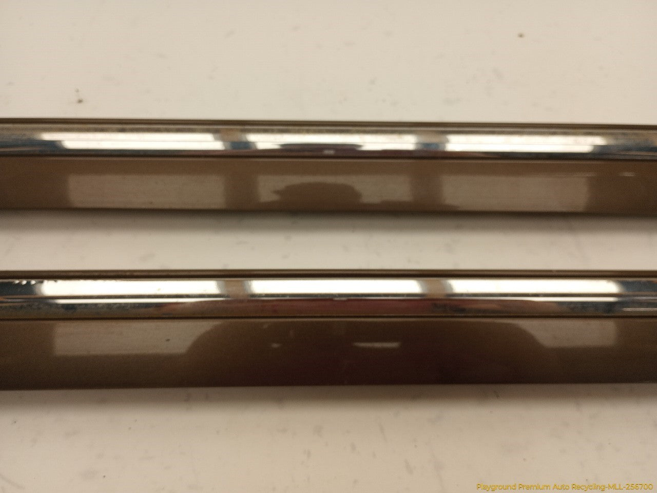 Volkswagen Beetle Pair Of Front Exterior Lower Door Trim