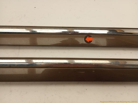 Volkswagen Beetle Pair Of Front Exterior Lower Door Trim
