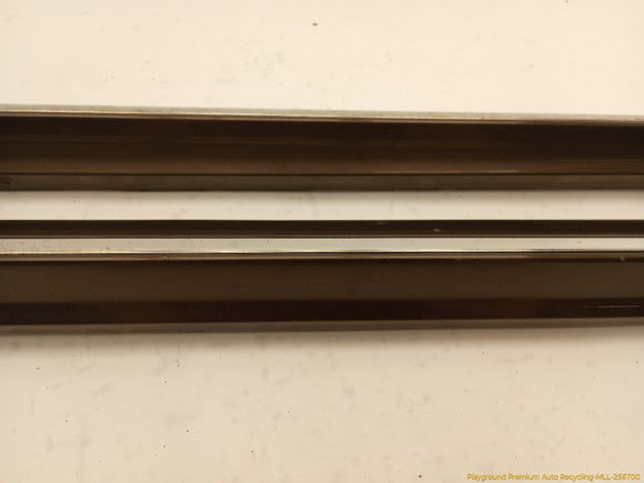 Volkswagen Beetle Pair Of Front Exterior Lower Door Trim