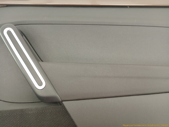 Volkswagen Beetle Passenger Right Front Door Trim