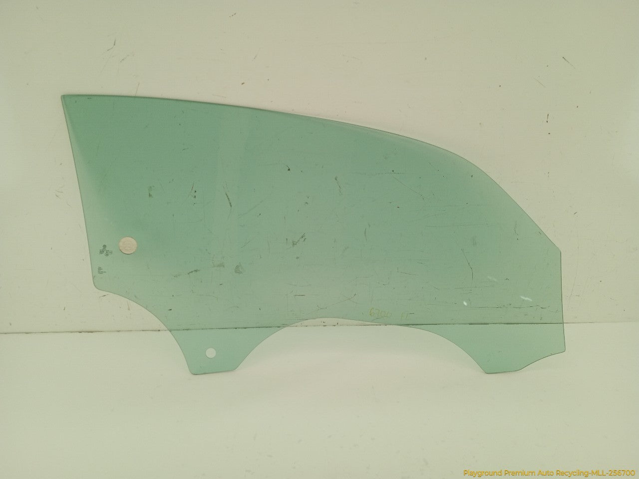 Volkswagen Beetle Driver Left Front Door Window Glass - 0