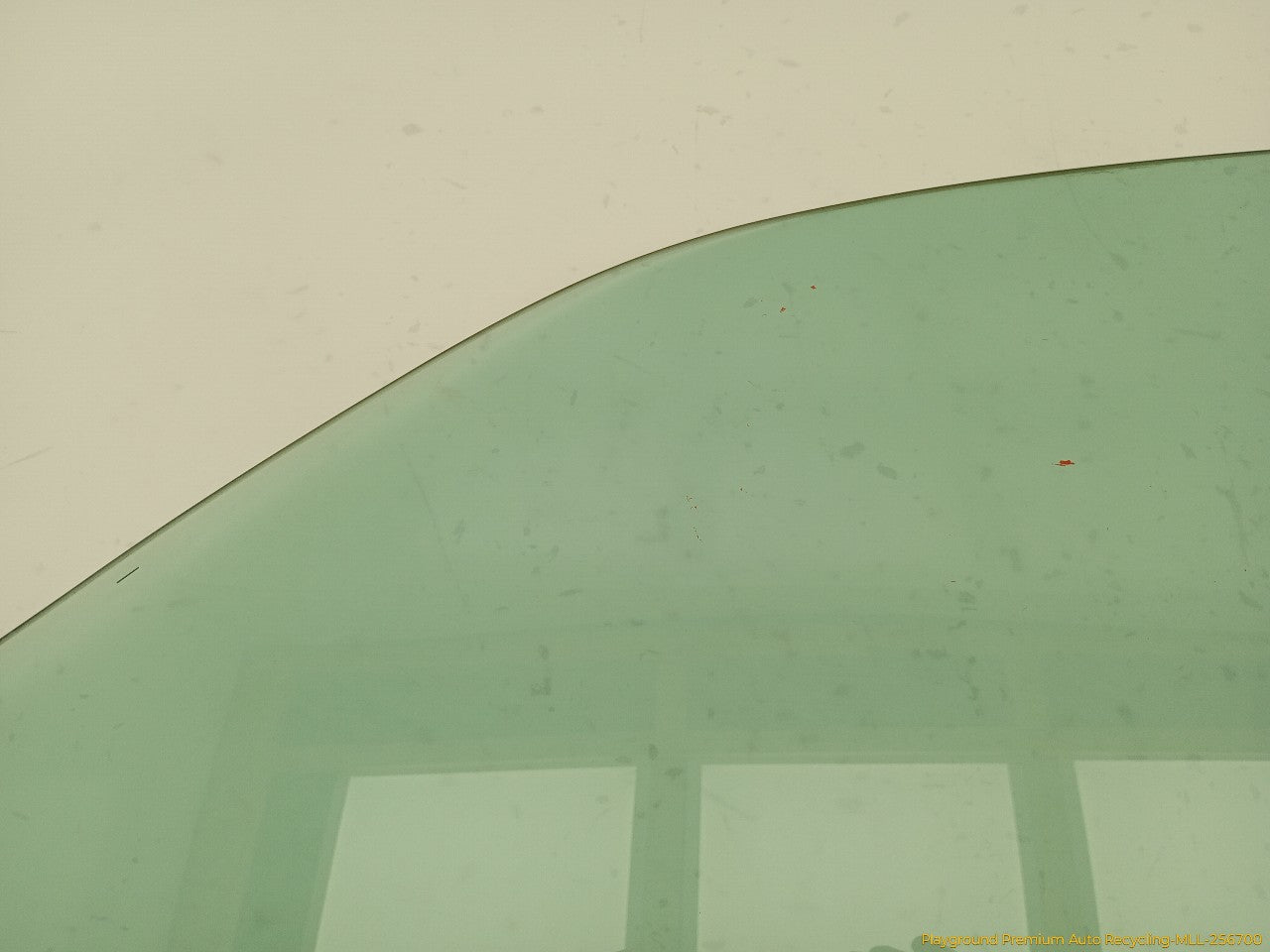Volkswagen Beetle Driver Left Front Door Window Glass