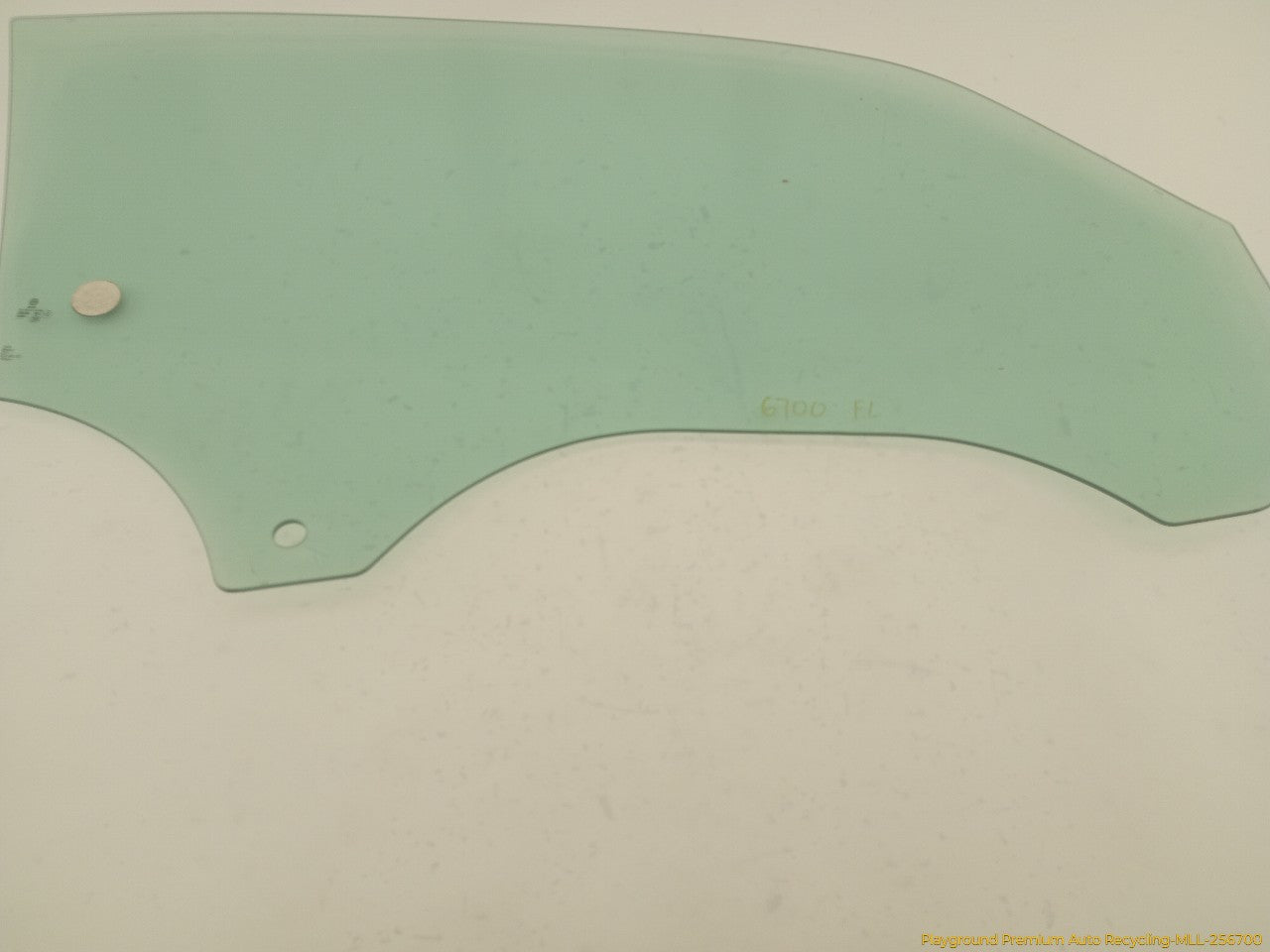Volkswagen Beetle Driver Left Front Door Window Glass