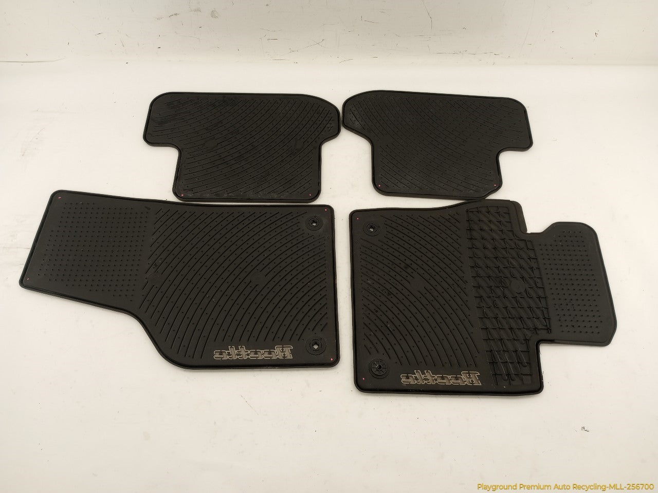 Volkswagen Beetle Set Of 4 Front & Rear Floor Mats - 0