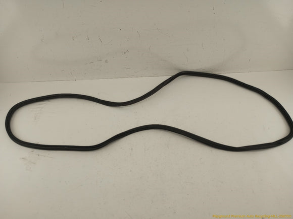 Volkswagen Beetle Trunk Lid Molding