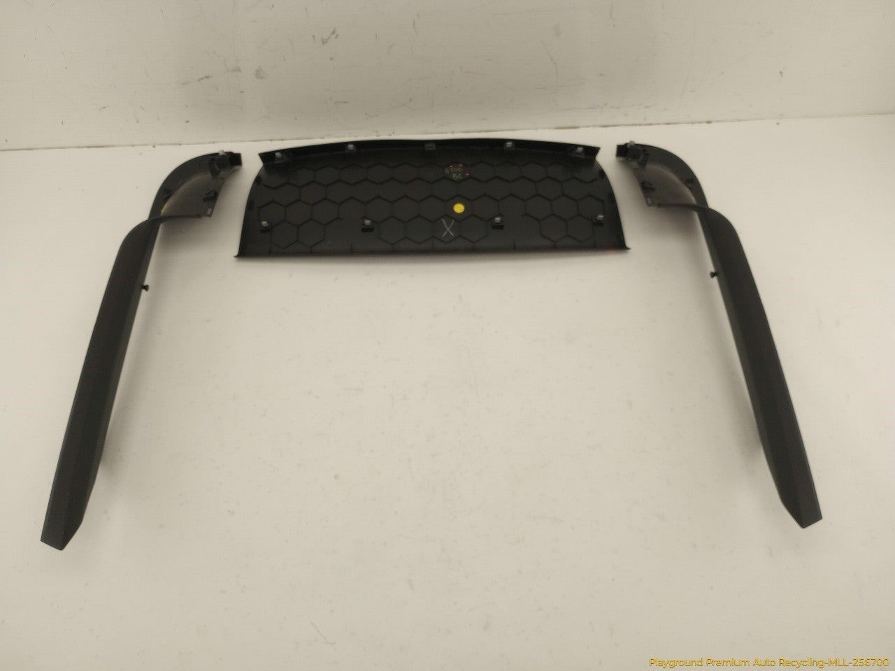 Volkswagen Beetle Set Of 3 Trunk Window Trim - 0
