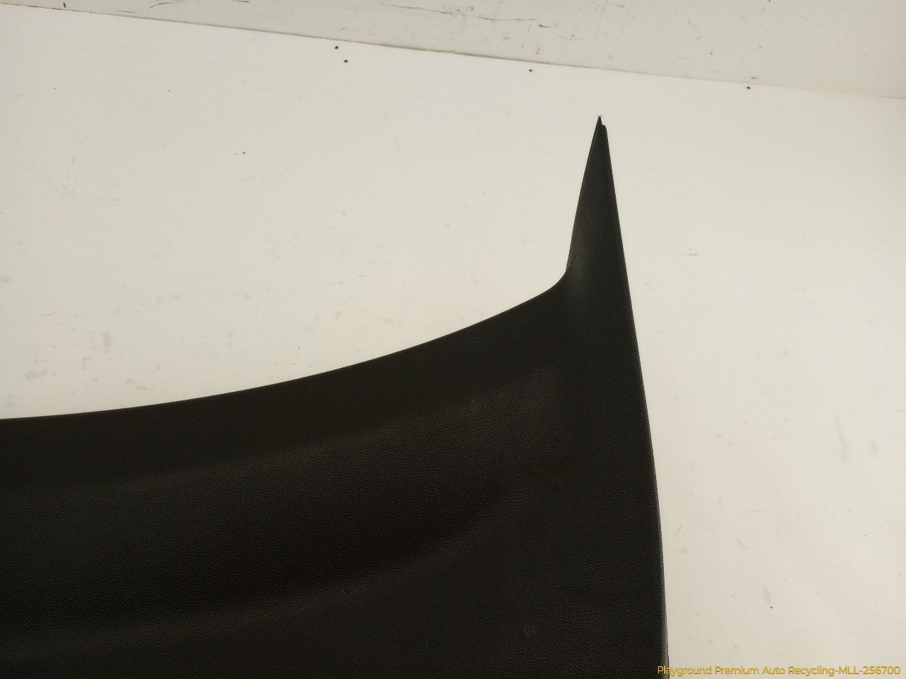 Volkswagen Beetle Trunk Lid Trim