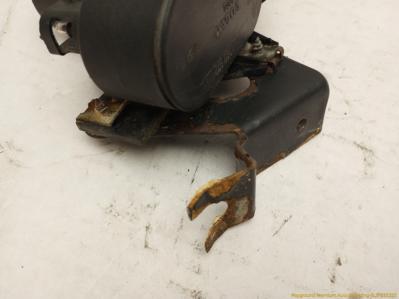 Volvo 850 Cruise Control Vacuum Pump Actuator
