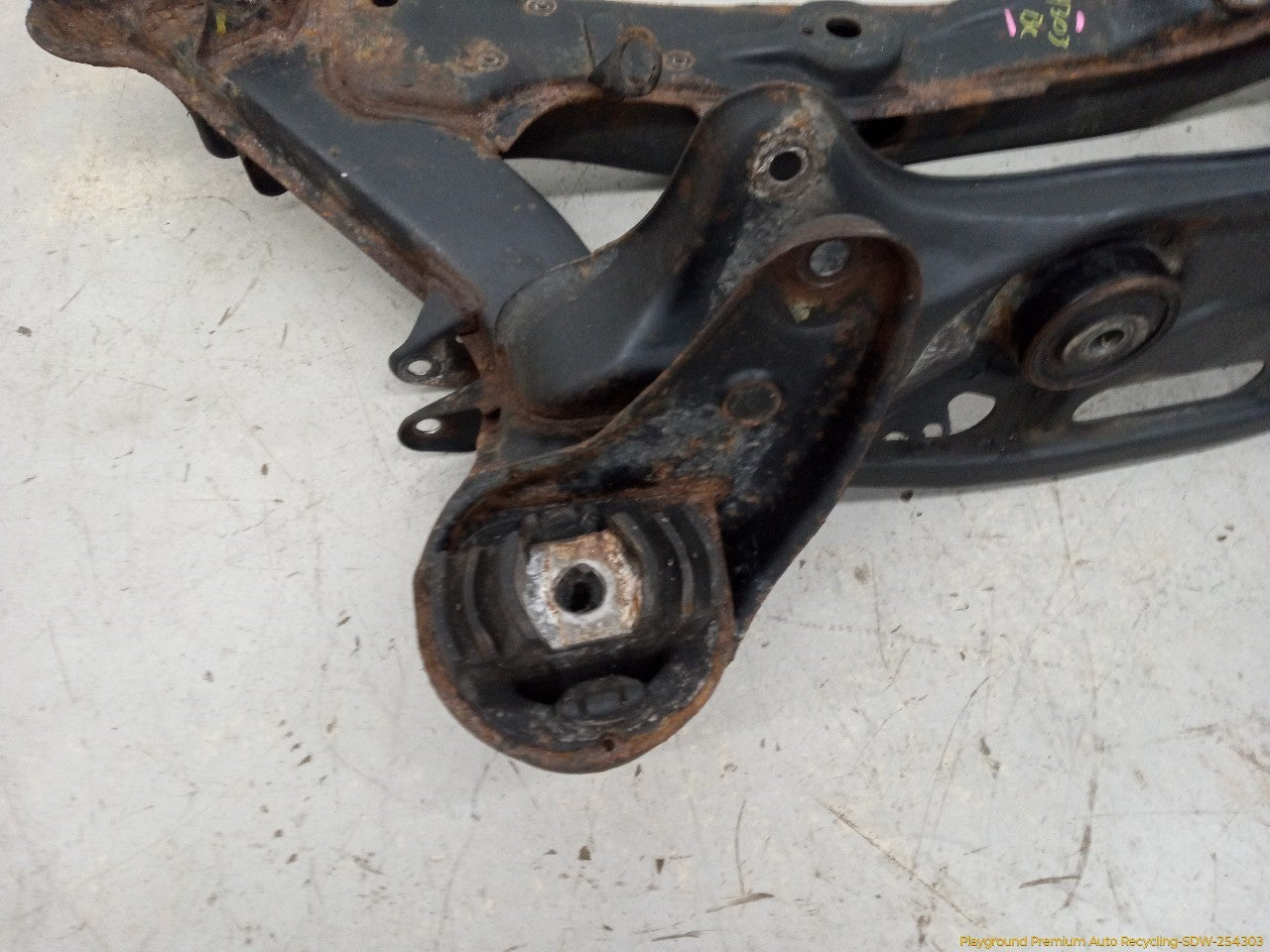 Mercedes SLK230 Rear Crossmember Subrame - 0