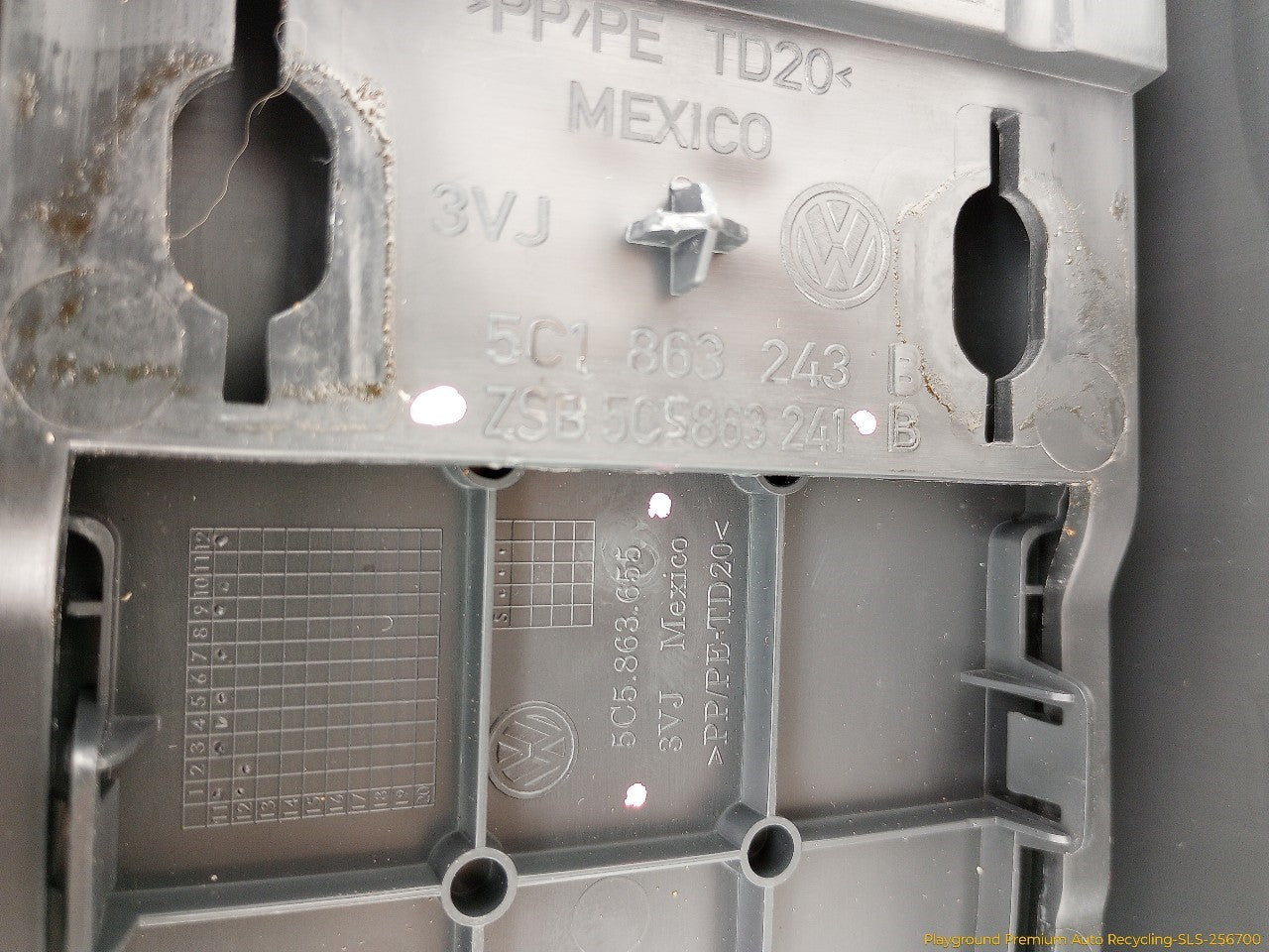 Volkswagen Beetle Center Console Base