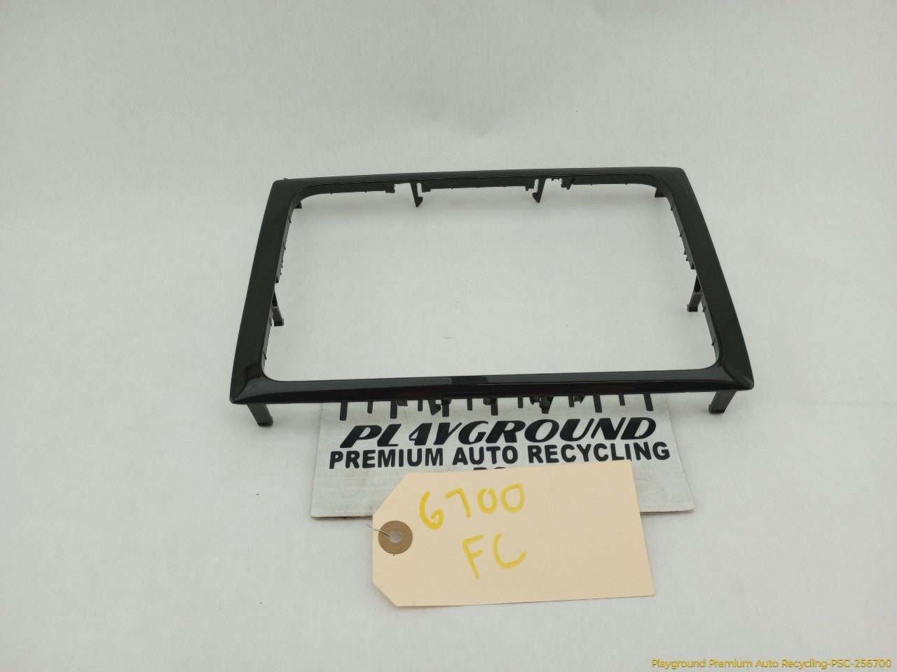 Volkswagen Beetle Radio Audio Bezel Trim