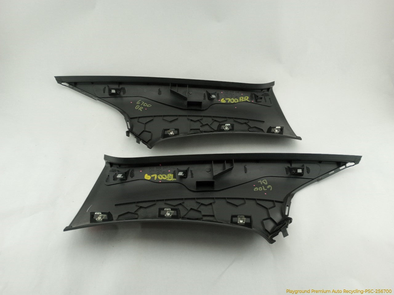 Volkswagen Beetle Pair Of C Pillar Trim - 0