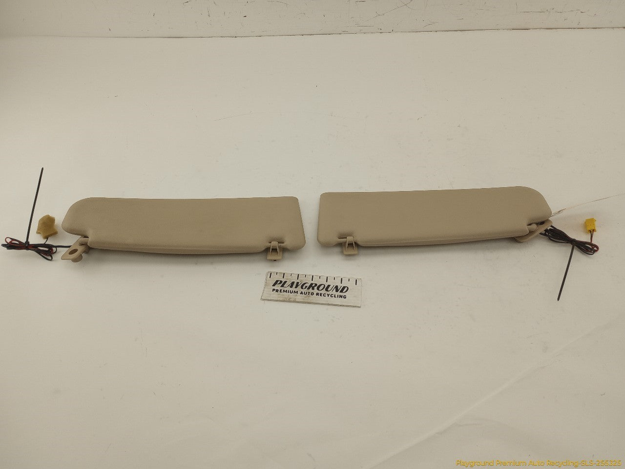 Volvo 850 Pair Of Sun Visors