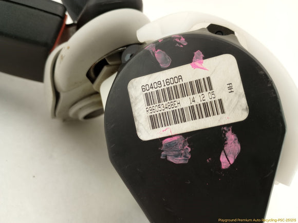 Volkswagen Beetle Pair Of Rear Seat Belt Retractors & Buckles