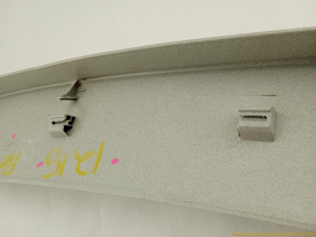 Volkswagen Beetle Rear Headliner Trim