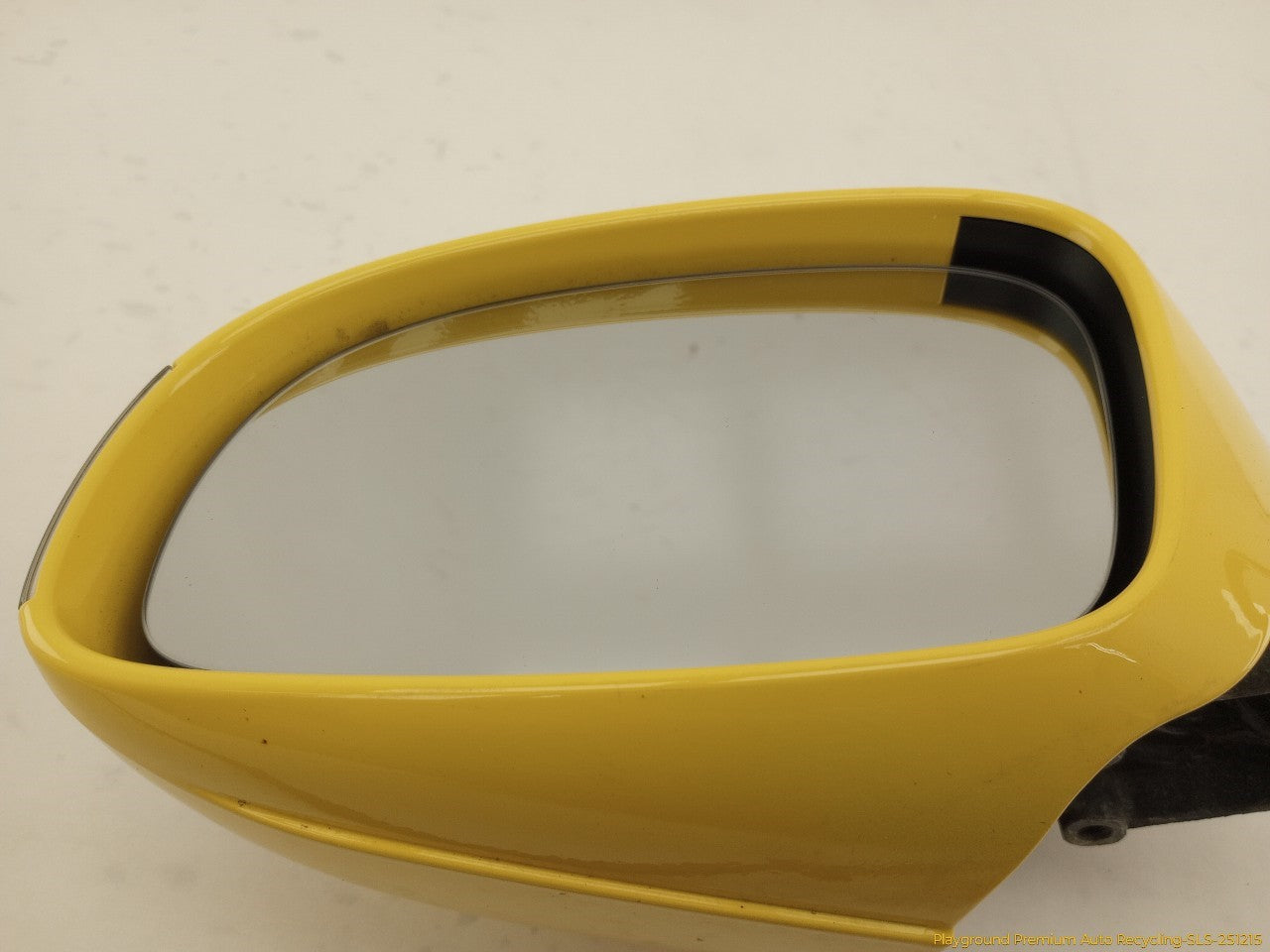 Volkswagen Beetle Driver Left Power Side View Mirror - 0