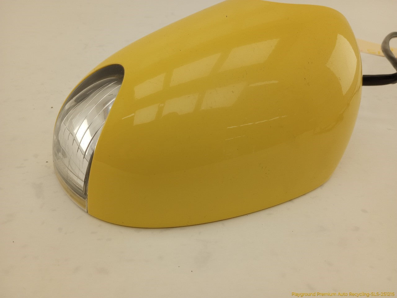 Volkswagen Beetle Driver Left Power Side View Mirror