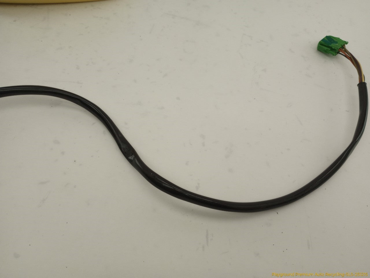 Volkswagen Beetle Driver Left Power Side View Mirror