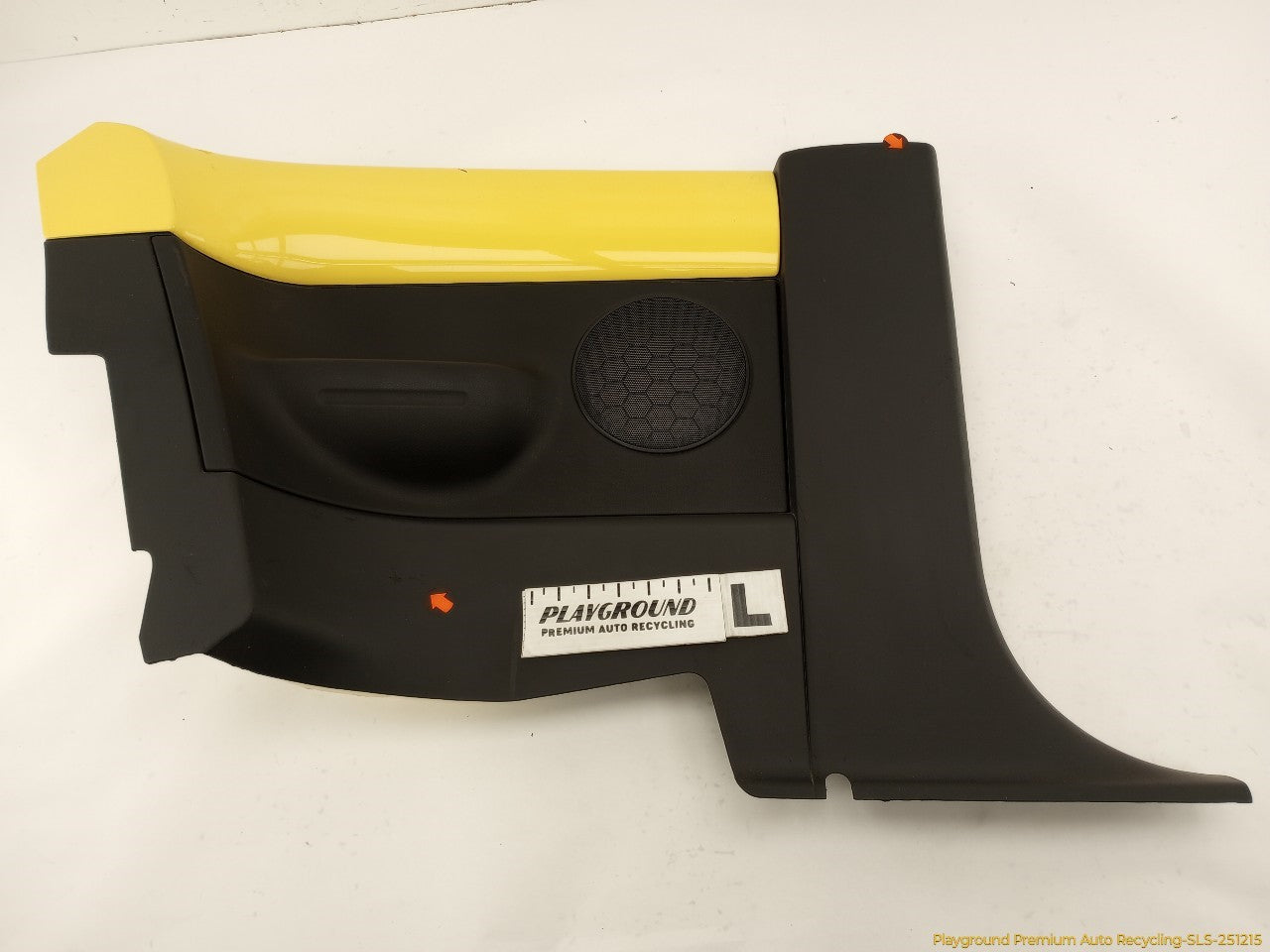 Volkswagen Beetle Driver Left Rear Quarter Trim
