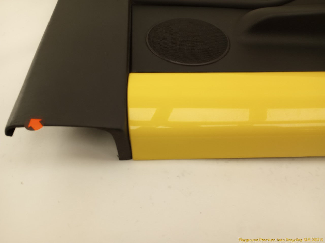 Volkswagen Beetle Driver Left Rear Quarter Trim