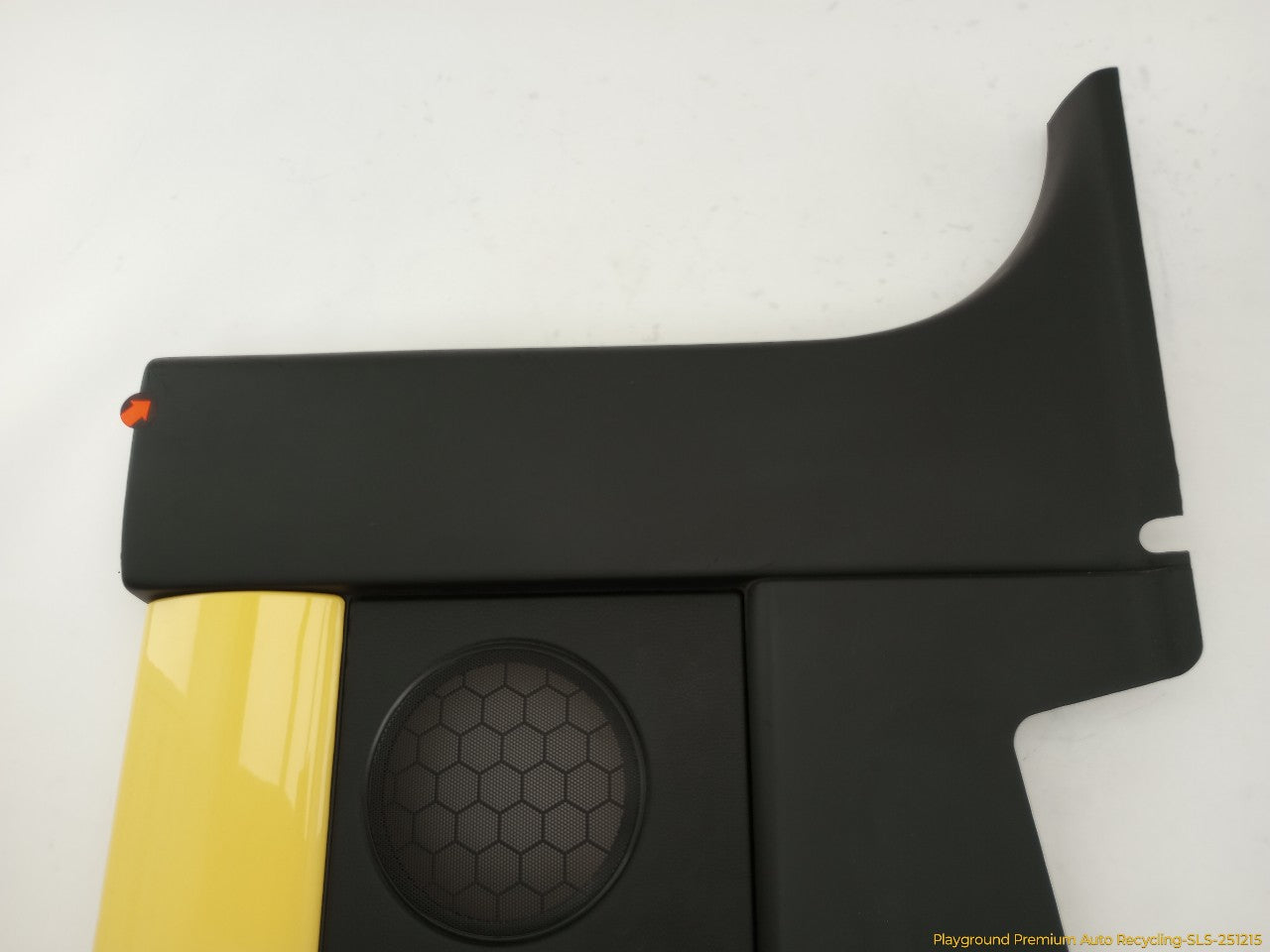 Volkswagen Beetle Driver Left Rear Quarter Trim