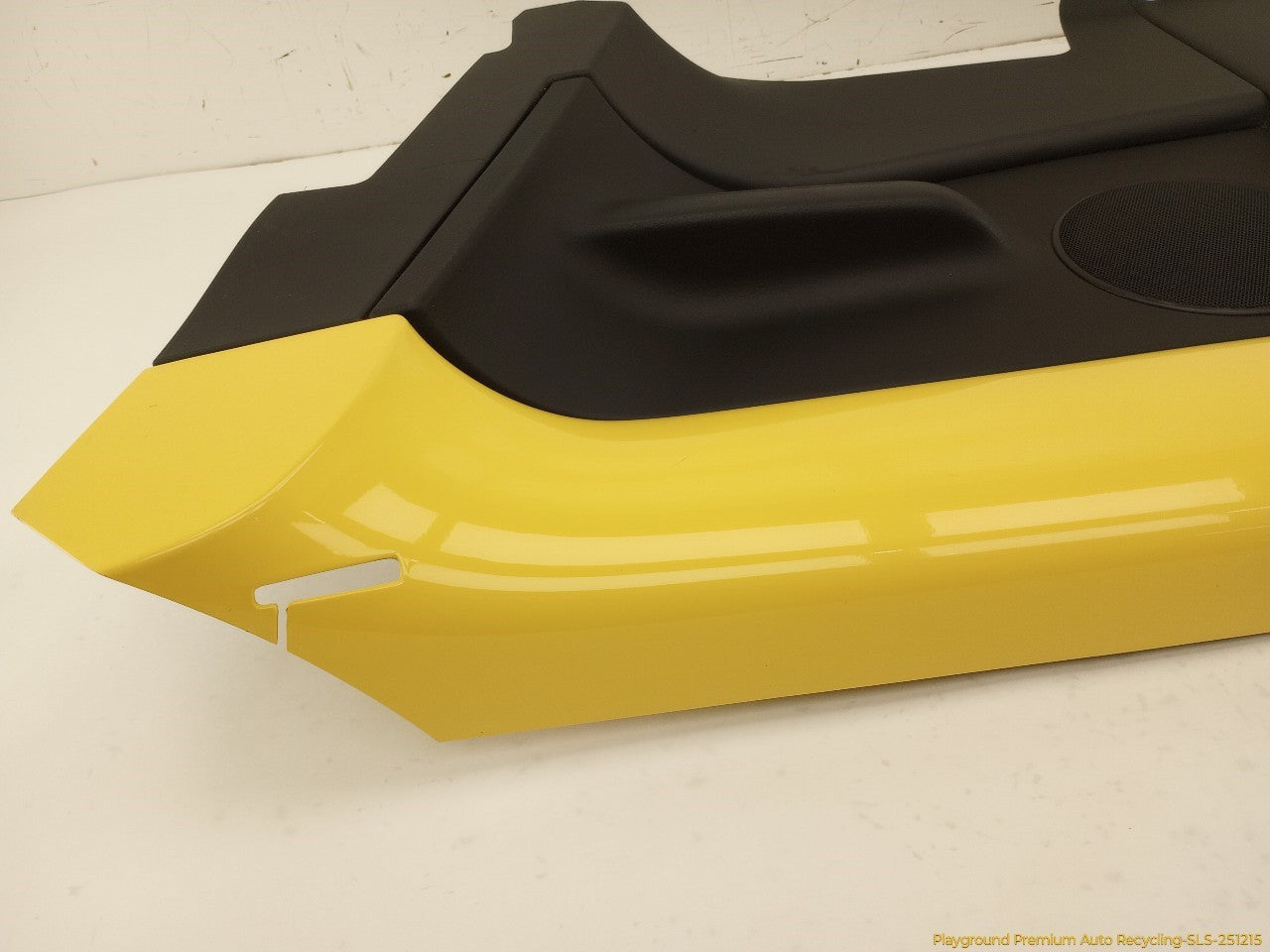 Volkswagen Beetle Passenger Right Rear Quarter Trim