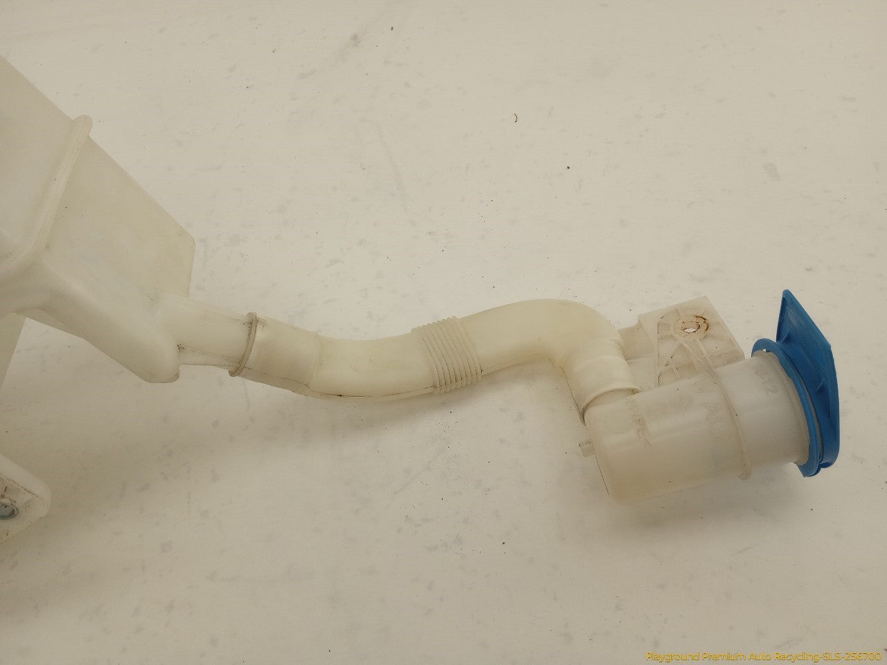 Volkswagen Beetle Windshield Washer Reservoir