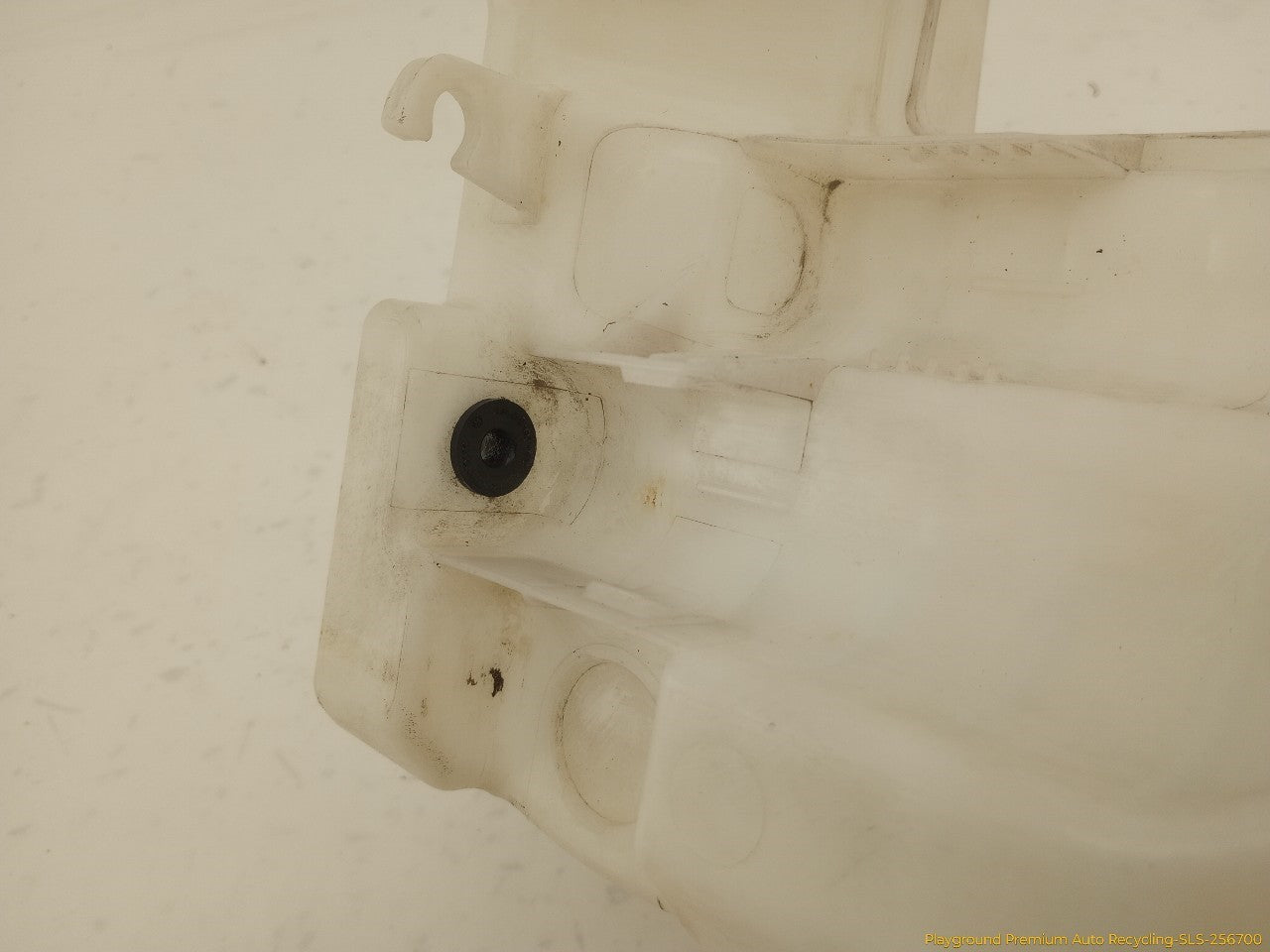Volkswagen Beetle Windshield Washer Reservoir