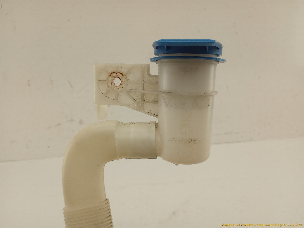 Volkswagen Beetle Windshield Washer Reservoir