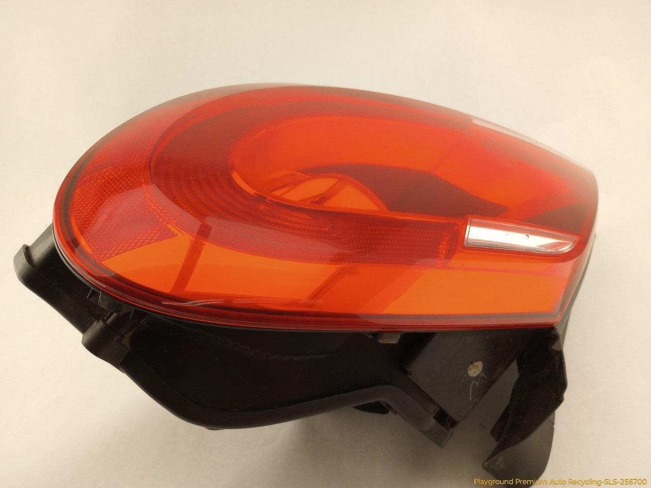 Volkswagen Beetle Passenger Right Tail Lamp