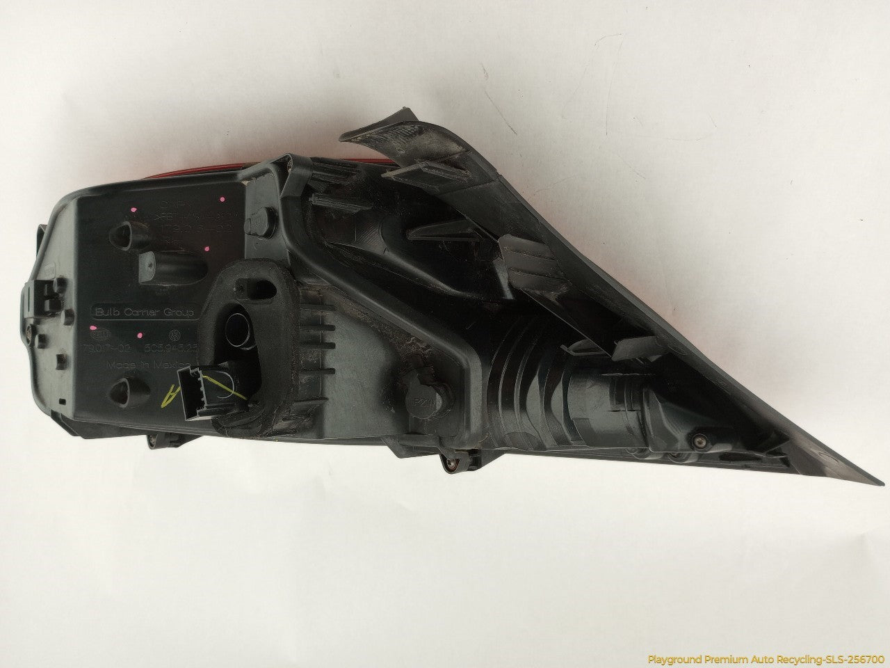 Volkswagen Beetle Passenger Right Tail Lamp