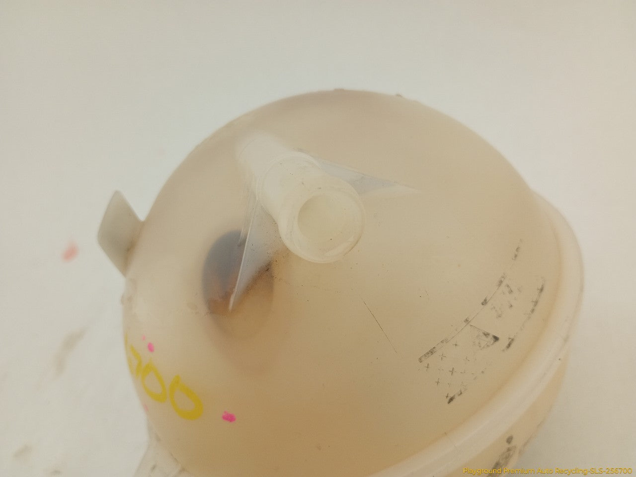 Volkswagen Beetle Coolant Reservoir
