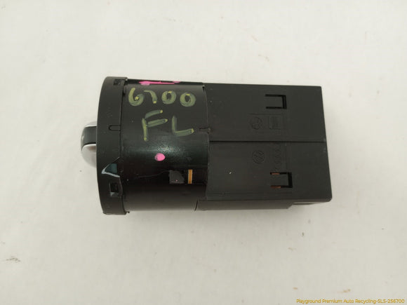 Volkswagen Beetle Head Lamp Control Switch
