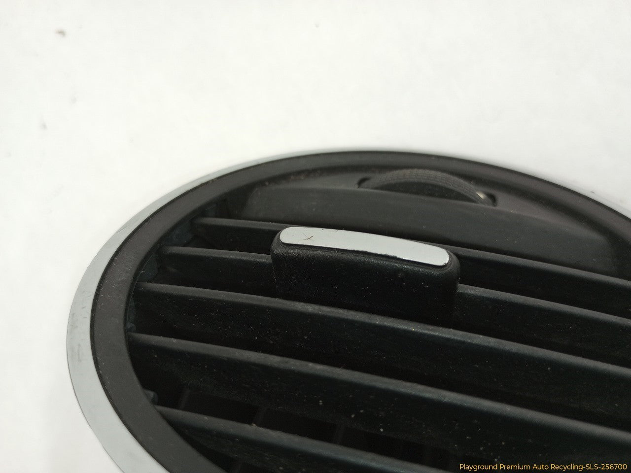 Volkswagen Beetle Driver Left Dashboard Air Vent