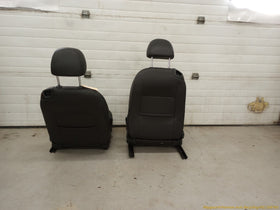 Volkswagen Beetle Pair Of Front Seats - 0