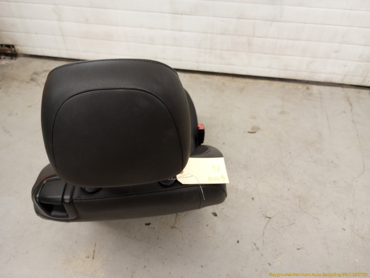 Volkswagen Beetle Pair Of Front Seats