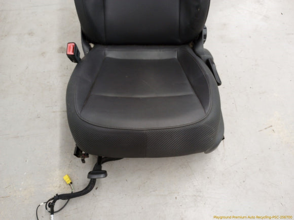 Volkswagen Beetle Pair Of Front Seats