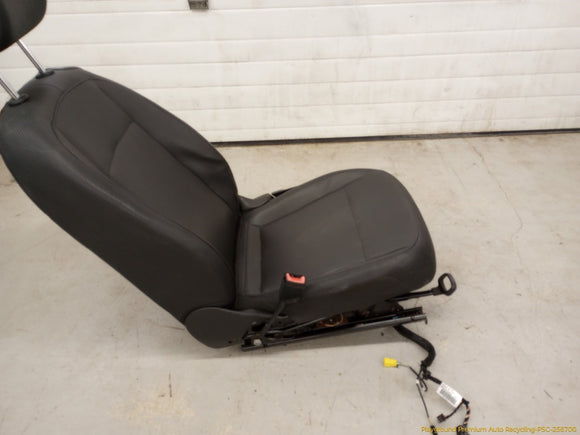 Volkswagen Beetle Pair Of Front Seats
