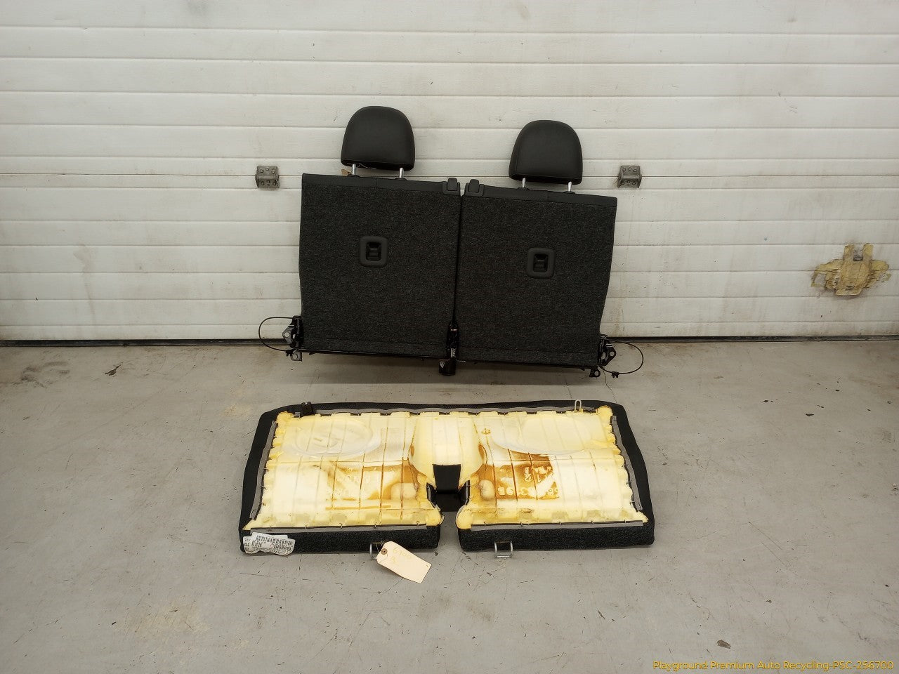 Volkswagen Beetle Set Of Complete Rear Seats - 0