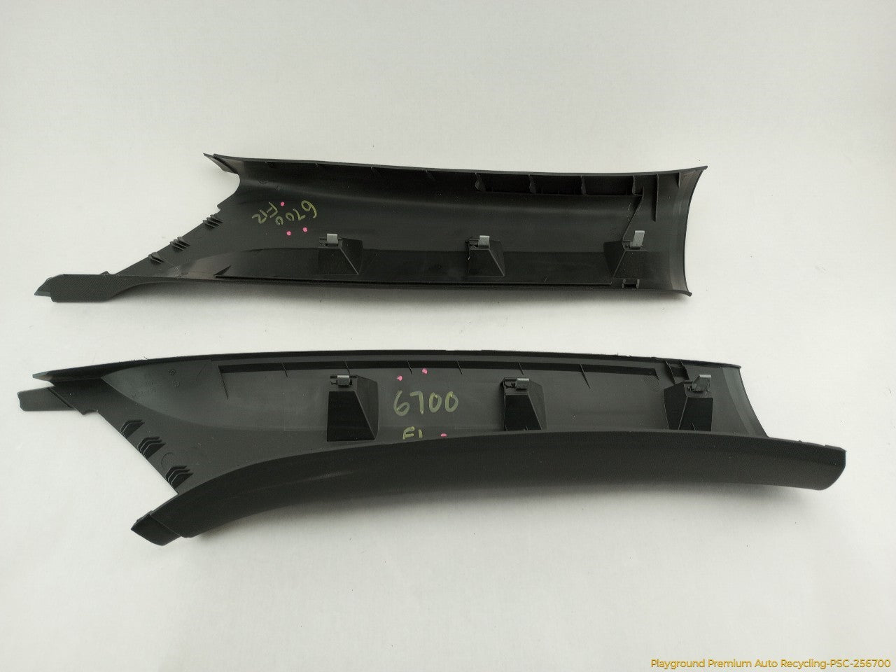Volkswagen Beetle Pair Of A Pillar Trim - 0