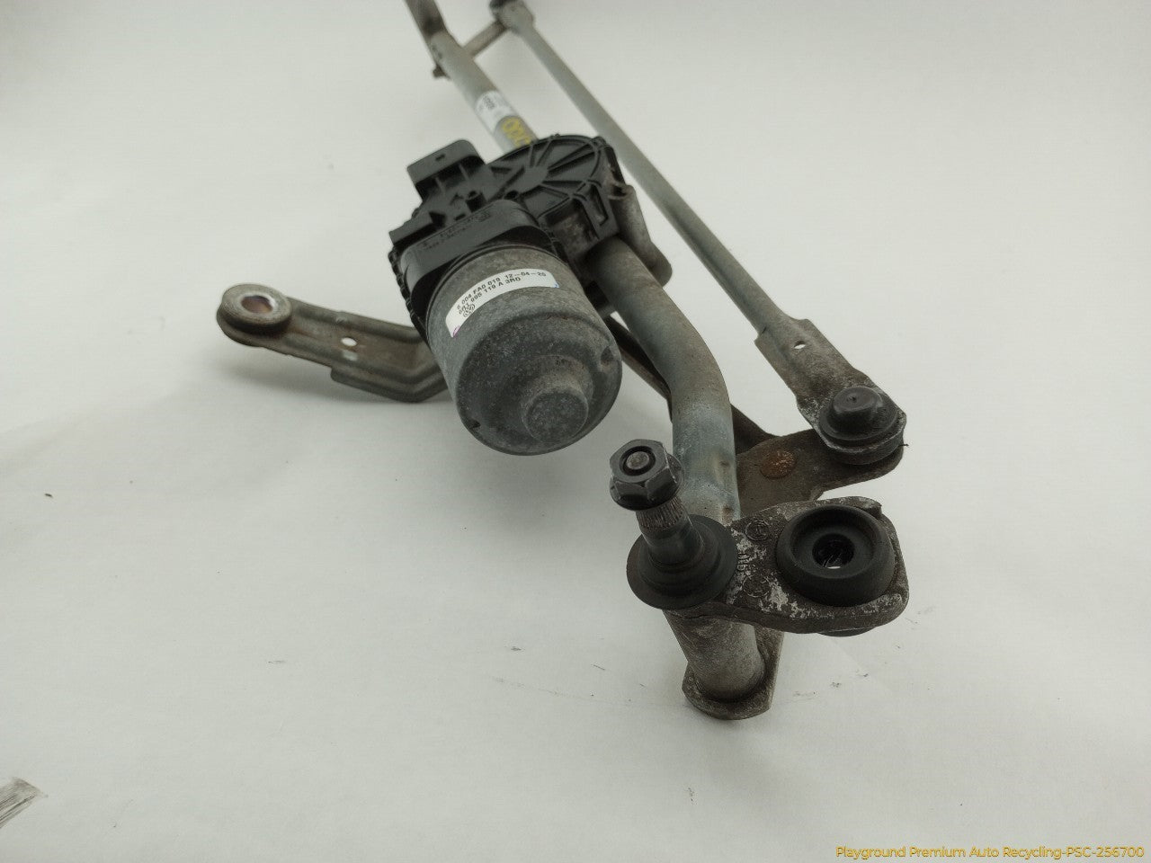 Volkswagen Beetle Windshield Wiper Transmission & Motor