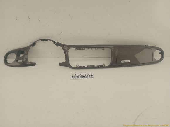 Volkswagen Beetle Instrument Cluster & Radio Bezel Trim