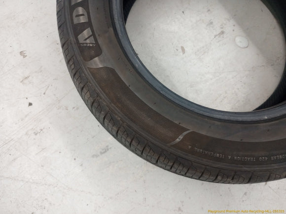 Volvo 850 Pair Of Advanata ER-800 Tires