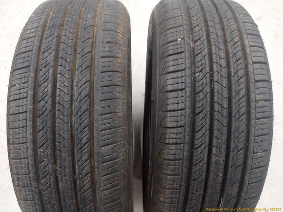 Volvo 850 Pair Of Advanata ER-800 Tires