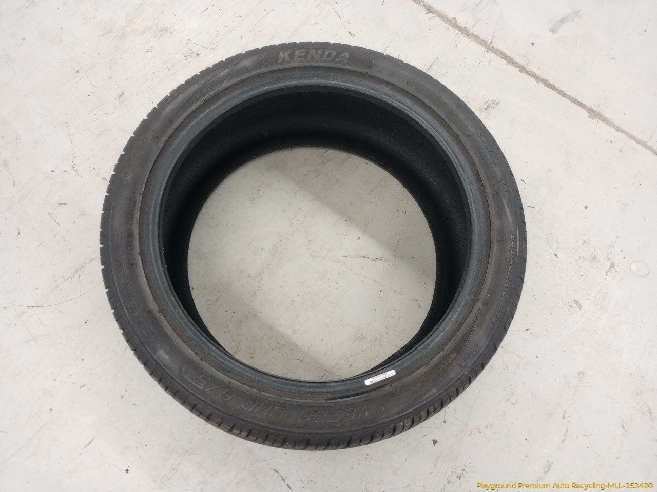 Audi A6 Single Kenda Vezda Tire - 0