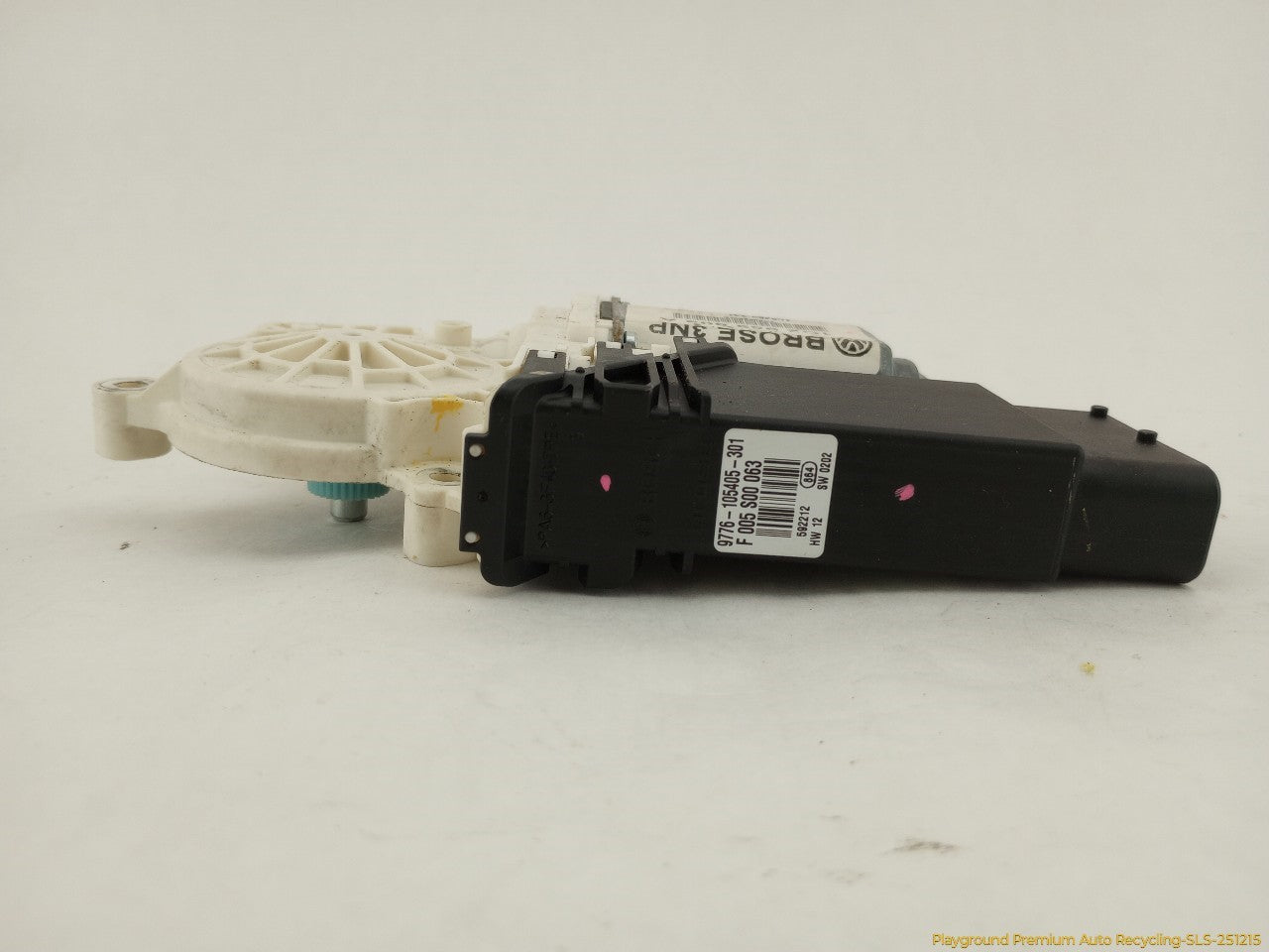 Volkswagen Beetle Driver Left Front Power Window Motor