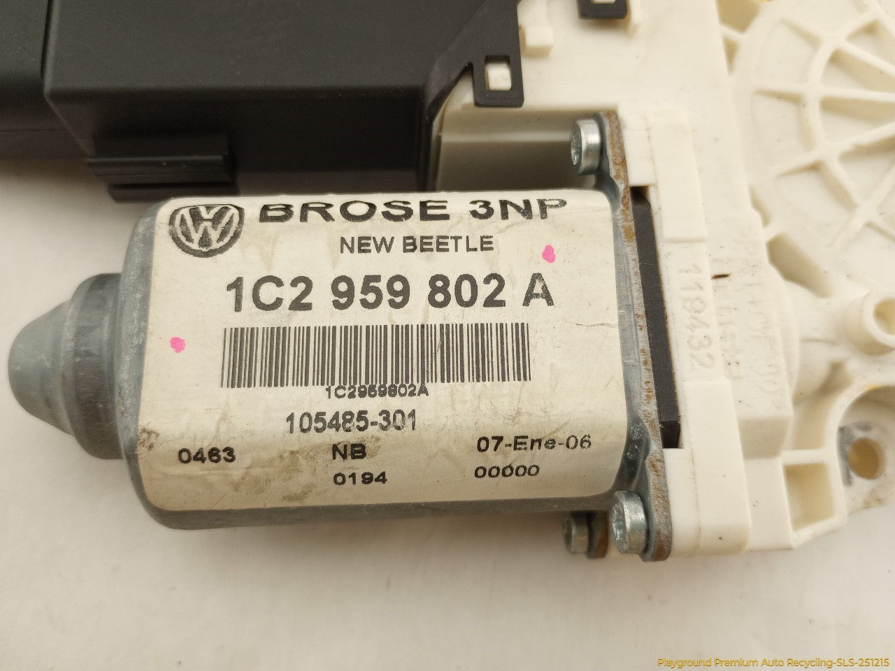 Volkswagen Beetle Driver Left Front Power Window Motor